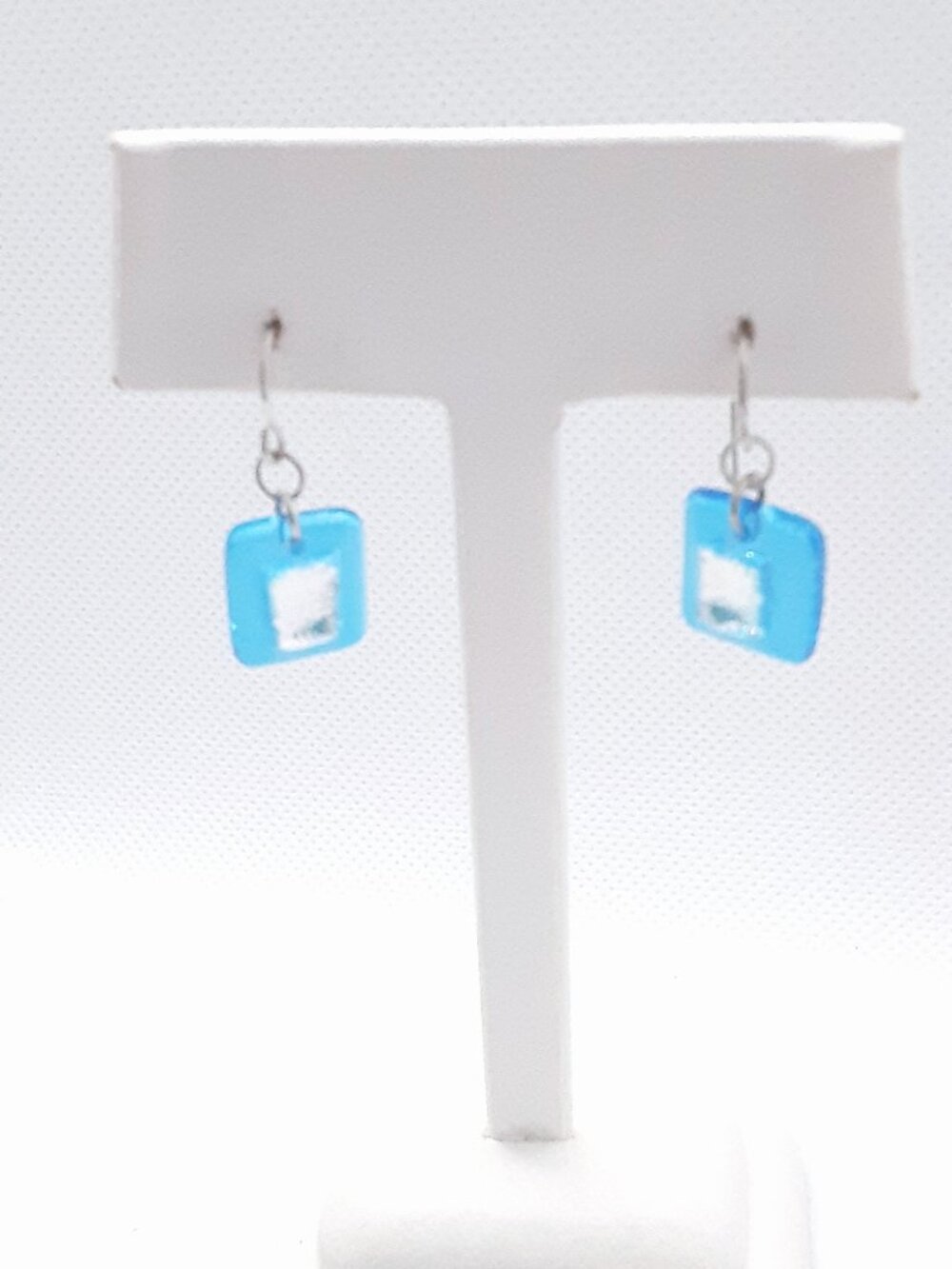 HOST PICK!!  NEW ocean blue glass French wire earrings - Picture 5 of 10